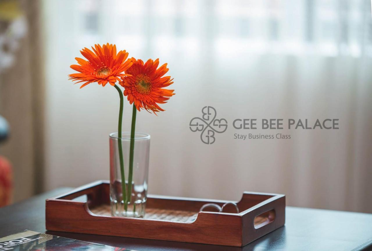 Gee Bee Palace Angamali Luaran gambar